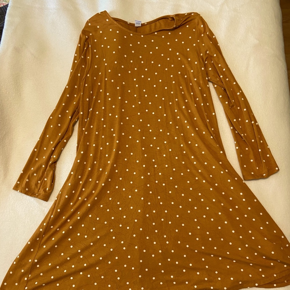 Cute yellow dress